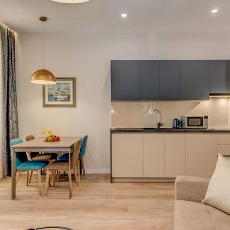 Royal Theatre Apartment สปลิท ภายนอก รูปภาพ