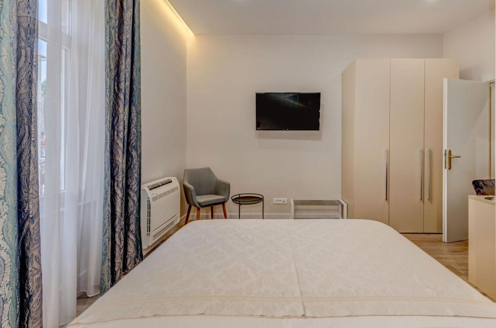 Royal Theatre Apartment สปลิท ภายนอก รูปภาพ