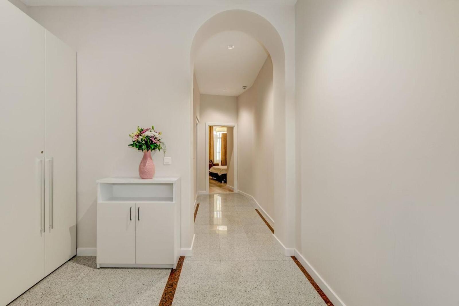 Royal Theatre Apartment สปลิท ภายนอก รูปภาพ